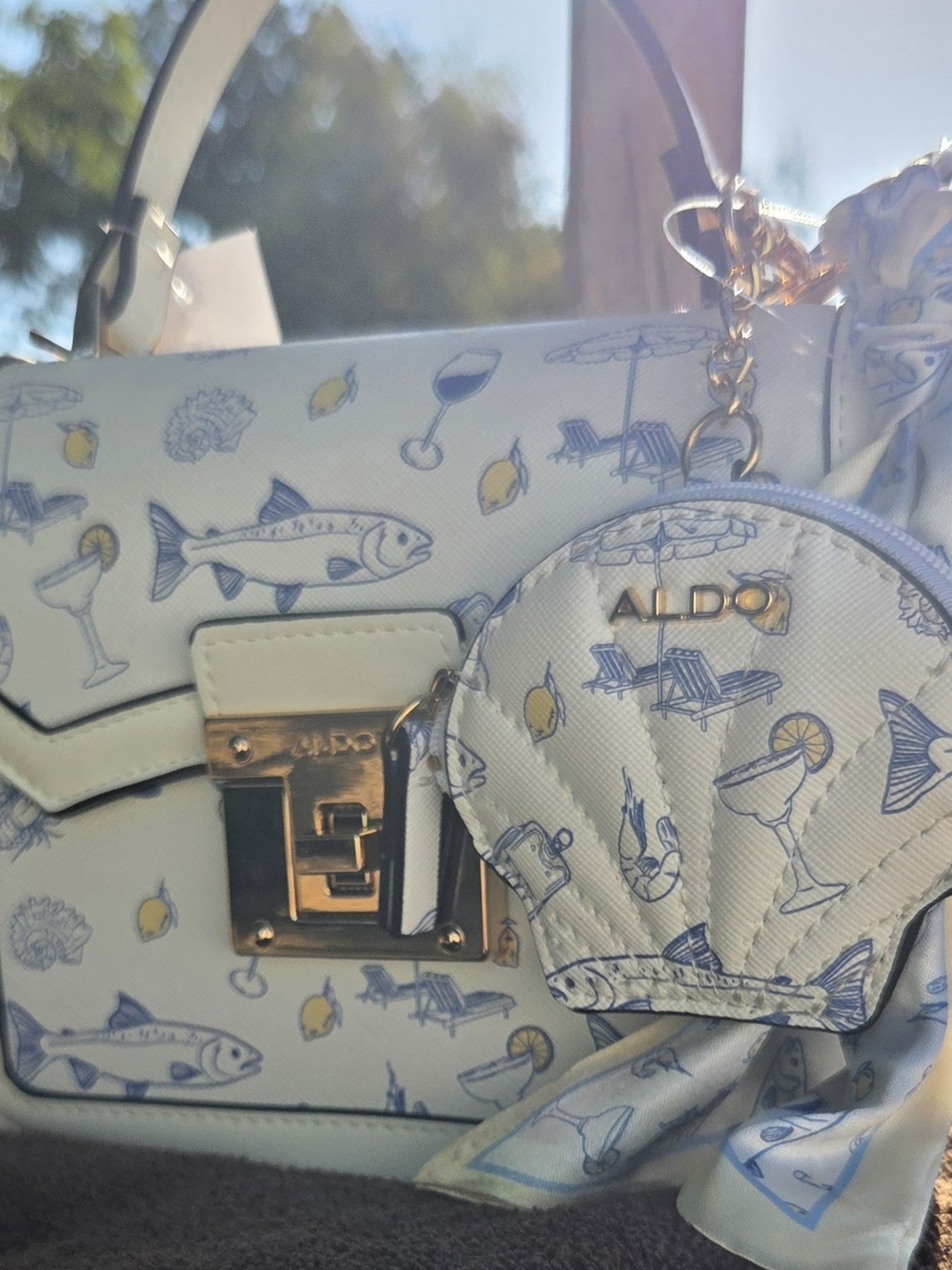 Aldo White Beach-Print Shell Charm Shoulder Bag with Gold Hardware